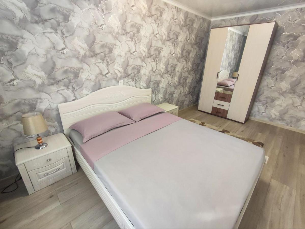 2-Х Комнатная Квартира В Центре На Ул.Бородина 107 Kostanay Extérieur photo